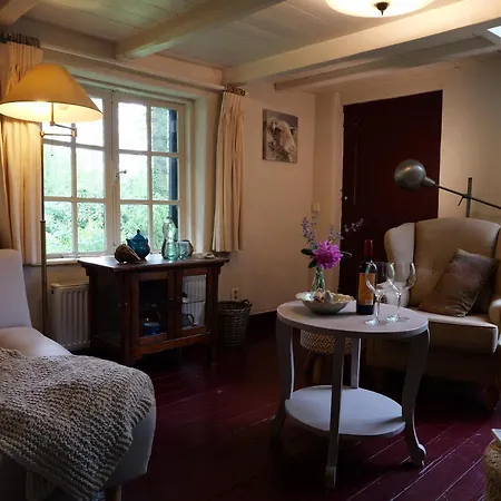 Landgoedhoeve Vosbergen Bed & Breakfast 4*