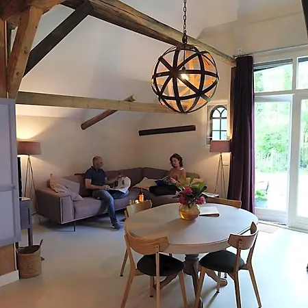 Landgoedhoeve Vosbergen Bed & Breakfast 4*