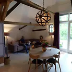Landgoedhoeve Vosbergen 住宿加早餐酒店 4*